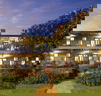 Bellevue Accommodation The Bellevue Kiama - Surfers Paradise Gold Coast