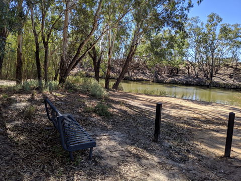 Boat Ramp Free Camping Area - Surfers Paradise Gold Coast 0