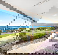 Bunky's By The Sea Holiday House - Surfers Paradise Gold Coast