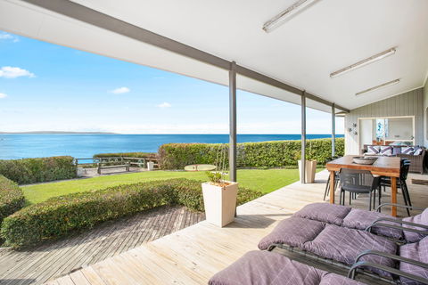 Bunky's By The Sea Holiday House - Surfers Paradise Gold Coast 0