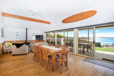 Bunky's By The Sea Holiday House - Surfers Paradise Gold Coast 2