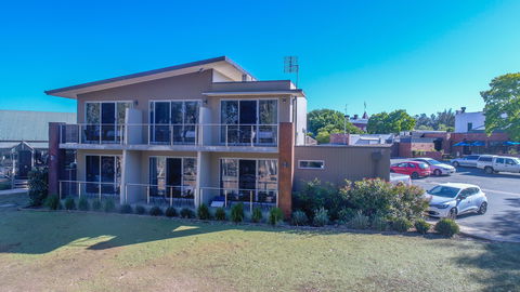 Campaspe Lodge At The Echuca Hotel - Surfers Paradise Gold Coast 1