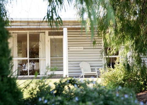 Driftwood House - Robe Retreats - Surfers Paradise Gold Coast 0