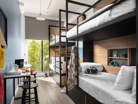 Hostel G Perth - Surfers Paradise Gold Coast 1