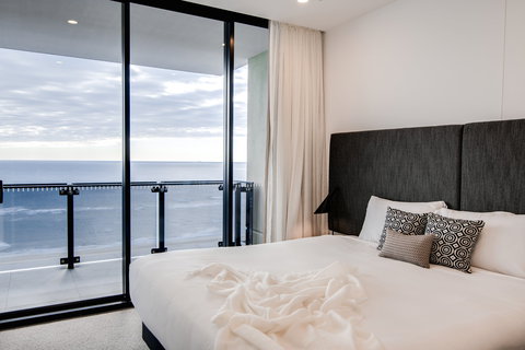 Iconic Kirra Beach Resort - Surfers Paradise Gold Coast 0