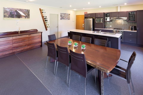 Kickenback Chalet - Surfers Paradise Gold Coast 2
