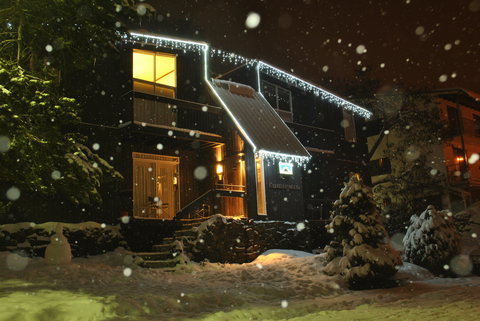 Kilimanjaro Alpine Apartments - Surfers Paradise Gold Coast 1