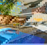 KoKo's Beach Houses - Surfers Paradise Gold Coast