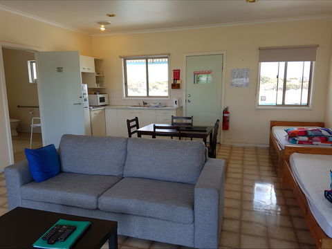 Marion Bay Holiday Villas - Surfers Paradise Gold Coast 2