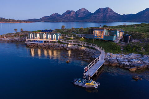 Picnic Island - Surfers Paradise Gold Coast 0