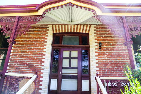 Seppelt Vine Lodge - Surfers Paradise Gold Coast 1