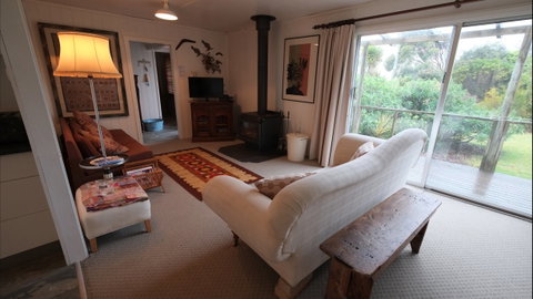 Sisters Beach House - Surfers Paradise Gold Coast 2
