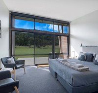 Snohus Two - Surfers Paradise Gold Coast