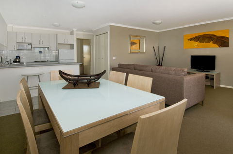 South Pacific Apartments - Surfers Paradise Gold Coast 0