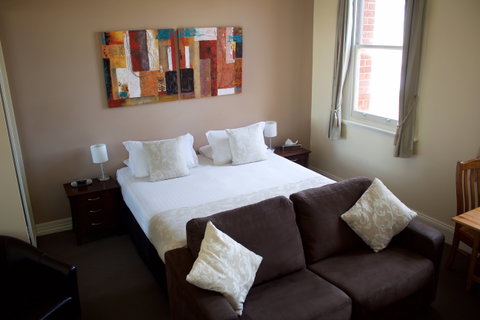 Balcony On Sixth Lodge - Surfers Paradise Gold Coast 2