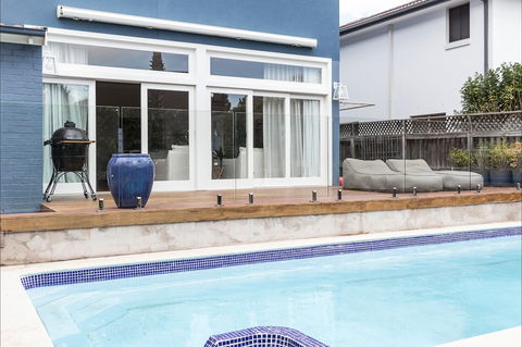 Bondi Blue - Surfers Paradise Gold Coast 0