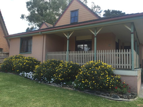 Carinya Cottage Holiday House - Surfers Paradise Gold Coast 0