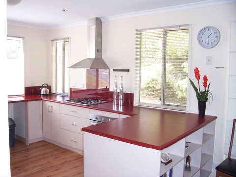 Century 21 SouthCoast: All Decked Out - Surfers Paradise Gold Coast 2