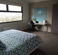 Deakin Waurn Ponds Units - Surfers Paradise Gold Coast