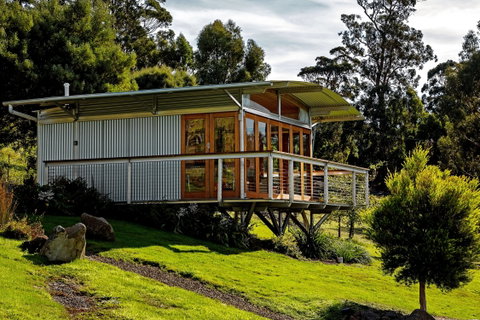 Hobart Hideaway Pods - Surfers Paradise Gold Coast 0