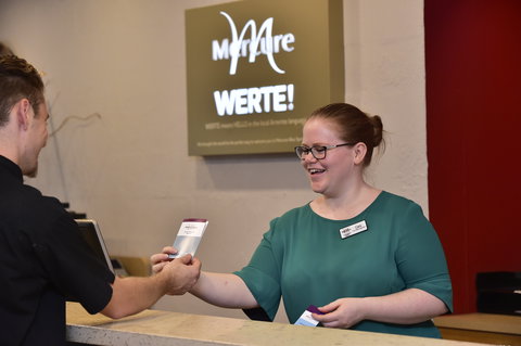 Mercure Alice Springs Resort - Surfers Paradise Gold Coast 2