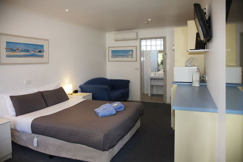 Moody's Motel - Surfers Paradise Gold Coast 1