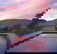 Mountain View Motel Corryong - Surfers Paradise Gold Coast