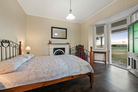 Mountview Homestead (near Toowoomba) - Surfers Paradise Gold Coast 1