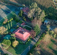 Mt Bera Vineyard Cottage BnB - Surfers Paradise Gold Coast