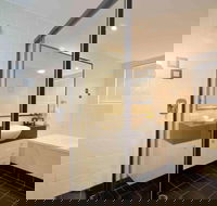 Myconos Resort - Surfers Paradise Gold Coast