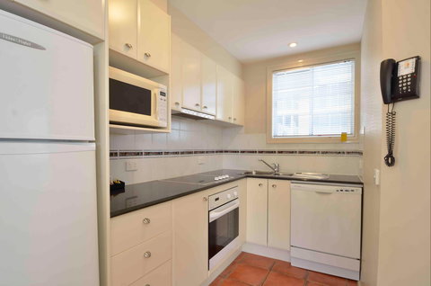 Myconos Resort - Surfers Paradise Gold Coast 1