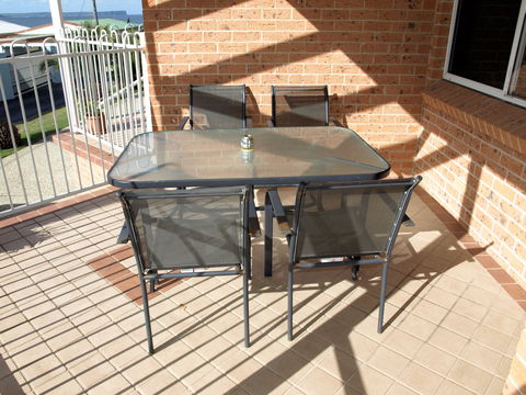 Walters Holiday Flats - Surfers Paradise Gold Coast 1