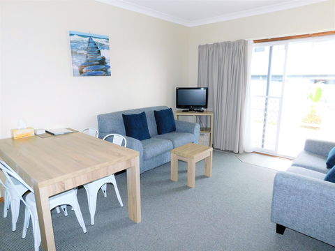 Walters Holiday Flats - Surfers Paradise Gold Coast 2