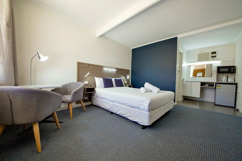 Yarrawonga Quality Motel - Surfers Paradise Gold Coast 1