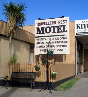 Travellers Rest Motel - Surfers Paradise Gold Coast 3