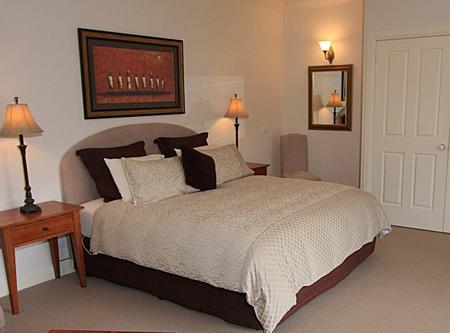 Delderfield Luxury B And B - Surfers Paradise Gold Coast 0