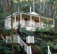 Myers Creek Cascades Luxury Cottages - Surfers Paradise Gold Coast