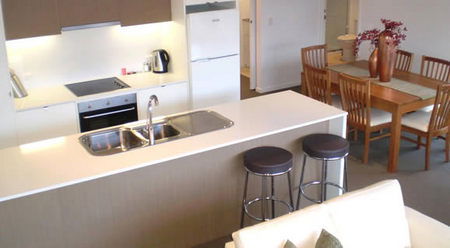 The Victoria Port Fairy - Surfers Paradise Gold Coast 1