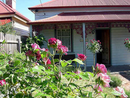 Airleigh - Rose Cottage - Surfers Paradise Gold Coast 0