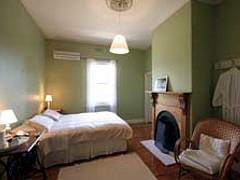 Corinella Country House - Surfers Paradise Gold Coast 1