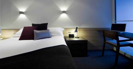 Tyrian Serviced Apartments - Surfers Paradise Gold Coast 0