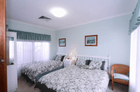 Dunelm House Bed And Breakfast - Surfers Paradise Gold Coast 3