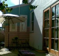 Luscombe Lodge B and B - Surfers Paradise Gold Coast
