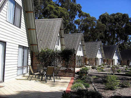 A Line Holiday Village - Surfers Paradise Gold Coast 1