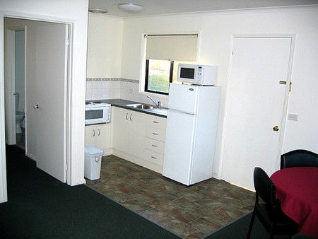 A Line Holiday Village - Surfers Paradise Gold Coast 2