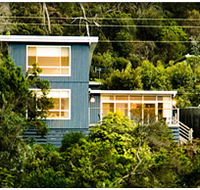 Walkerville Beach Houses - Surfers Paradise Gold Coast