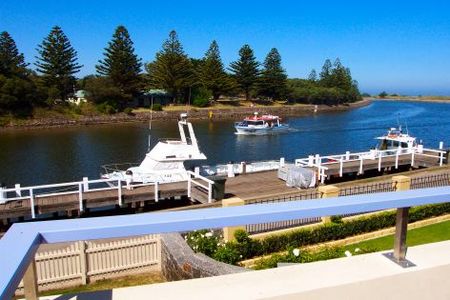 Dockside Waterfront Indulgence - Surfers Paradise Gold Coast 1