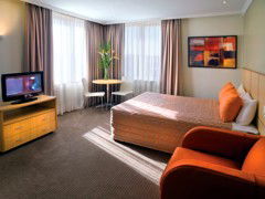 Travelodge Bankstown - Surfers Paradise Gold Coast 2