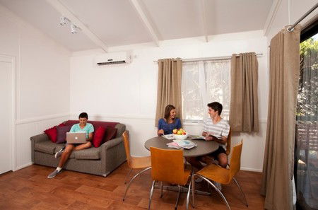 Airport Tourist Village Melbourne - Surfers Paradise Gold Coast 5