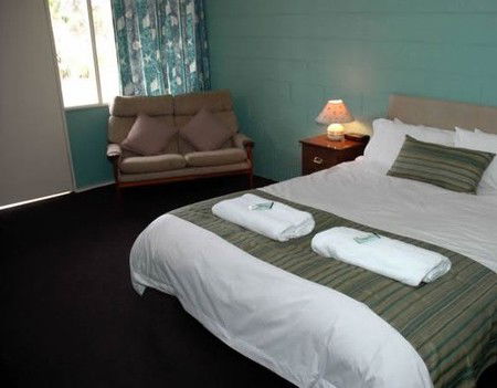 The Bay Motel - Safety Beach - Surfers Paradise Gold Coast 0